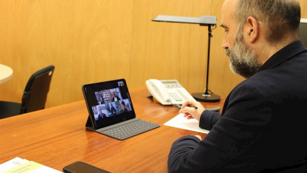 ep el portavoz del bng nestor rego en videoconferencia con pedro sanchez