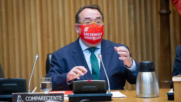 ep el presidente de hosteleria de espana jose luis yzuel en la comision de industria en el congreso