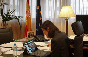 ep la ministra de industria comercio y turismo reyes maroto ha presidido una reunion extraordinaria