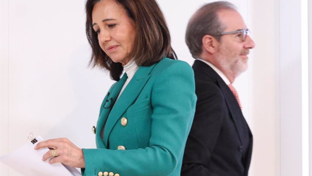 ep la presidenta del banco santander ana botin y el consejero delegado del banco santander hector