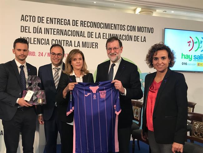 ep mariano rajoy ministra montserratla presidentaleganes victoria pavon
