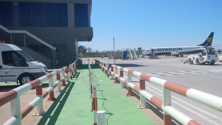 Señalización Aeropuerto de Girona | AENA - Archivo ep senalizacion aeropuerto de girona