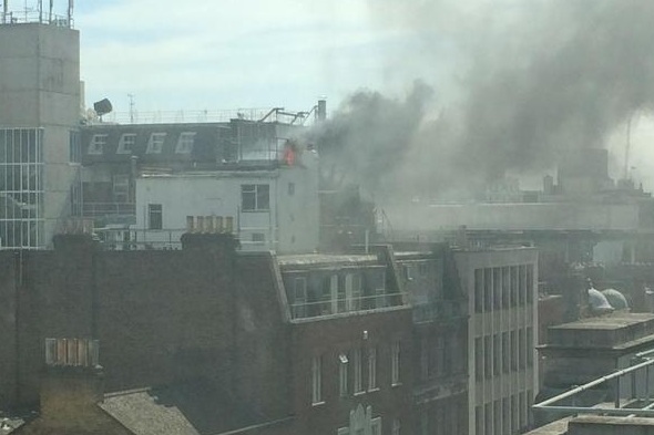 incendio centro londres bbc