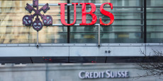 les logos d ubs et du credit suisse a zurich 20230831074757 