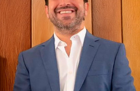 oscar larach oscar larach