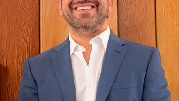 oscar larach