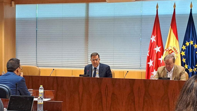 carlos de la higuera en la asamblea de madrid