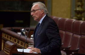 ep archivo   el diputado de vox juan jose aizcorbe interviene durante una sesion plenaria en la