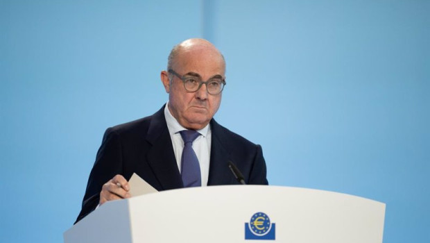 ep archivo governing council press conference press room ecb main building frankfurt am main july ep archivo governing council press conference press room ecb main building frankfurt am main july