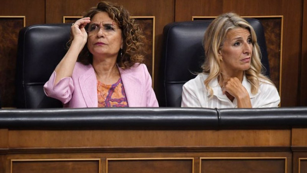 ep archivo la vicepresidenta primera del gobierno y ministra de hacienda maria jesus montero y la ep archivo la vicepresidenta primera del gobierno y ministra de hacienda maria jesus montero y la