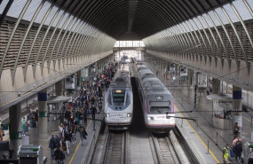ep archivo   llegada de pasajeros en el ave procedente de madrid a la estacion de santa justa