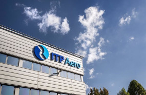 ep archivo   rolls royce firmara probablemente este mismo lunes el acuerdo con bain capital para la