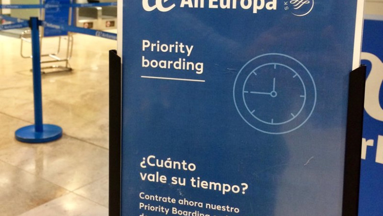 ep archivo un cartel de embarque de la compania air europa ep archivo un cartel de embarque de la compania air europa