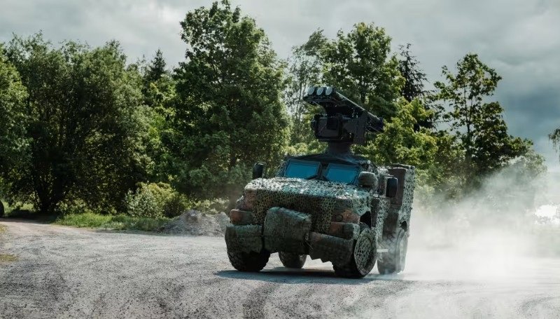 Trump dice que la paz en Ucrania está más cerca que nunca y las acciones de defensa vuelven a caer