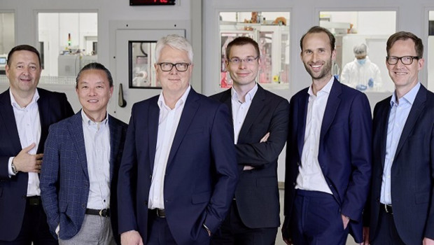 ep comite ejecutivo de la nueva empresa de baterias de volkswagen jrg teichmann soonho ahn frank
