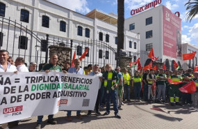 ep concentracion de los trabajadores a las puertas de heineken