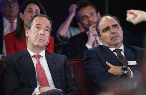 ep el ceo de caixabank gonzalo gortazar i y el consejero delegado pwc manuel martin espada d durante