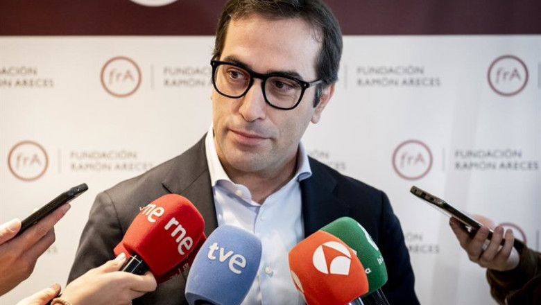ep el ministro de economia comercio y empresa carlos cuerpo 20250929100503