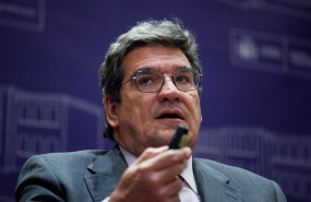 ep el ministro de inclusion seguridad social y migraciones jose luis escriva presenta los