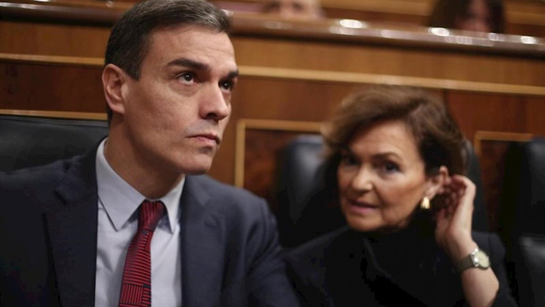 El presidente del Gobierno, Pedro Sánchez, junto a la vicepresidenta primera del Gobierno, Carmen Calvo. | Eduardo Parra - Europa Press ep el presidente del gobierno pedro sanchez junto a la vicepresidenta primera del gobierno carmen