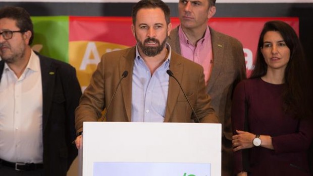 ep en sevilla ruedaprensapresidentevox santiago abascal