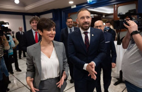ep la ministra de vivienda y agenda urbana isabel rodriguez y el consejero vasco de de vivienda