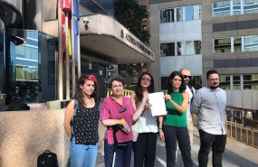 ep la portavoz del grupo parlamentario de unidas podemos en la asamblea isa serra junto a los