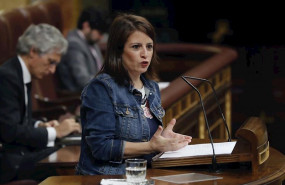 ep la portavoz parlamentaria del grupo socialista adriana lastra interviene desde la tribuna durante