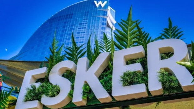 ep logo de esker durante la entrega de sus impact awards