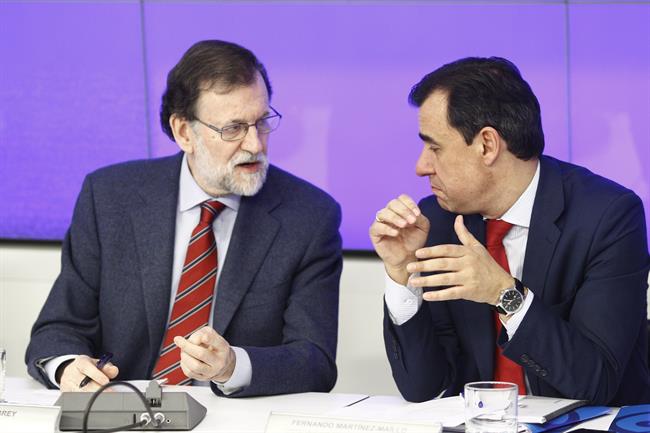 Rajoy y Maillo en el Comité Nacional Ejecutivo del PP en la sede del partido | EUROPA PRESS ep rajoymaillocomite nacional ejecutivoppla sedepartido