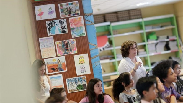 ep segun ccoo el horario lectivo de los docentes espanoles esta por encima de la media de la union