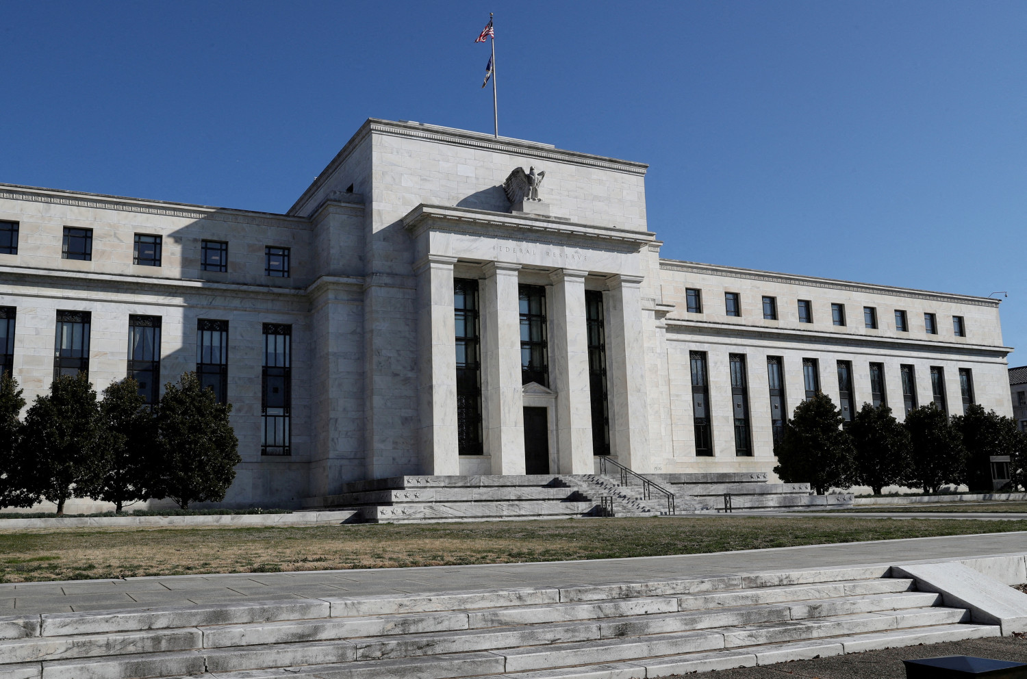 etats unis la fed releve a nouveau son principal taux de trois quarts de point 