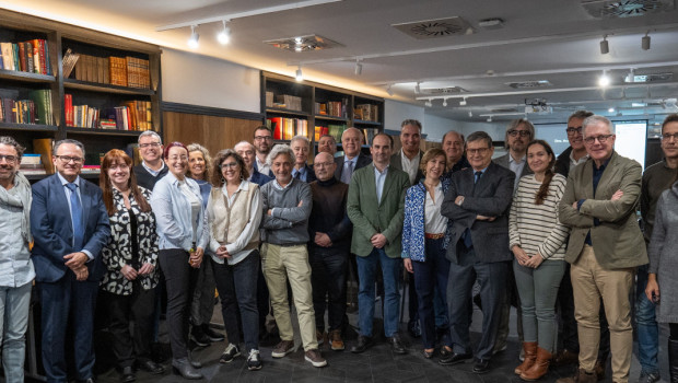 foto de familia aec 