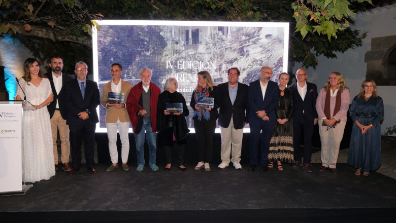 1634201529 foto familialowres 20211014145231 