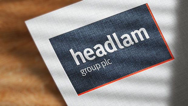 dl headlam group plc lse consumidor productos y servicios de consumo discrecional artículos para el hogar y construcción de viviendas muebles para el hogar logo 20230320