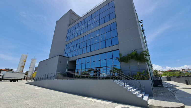The "Big Lobster", el nuevo centro de datos de V.tal inaugurado en Fortaleza (BR) edc fachada 1