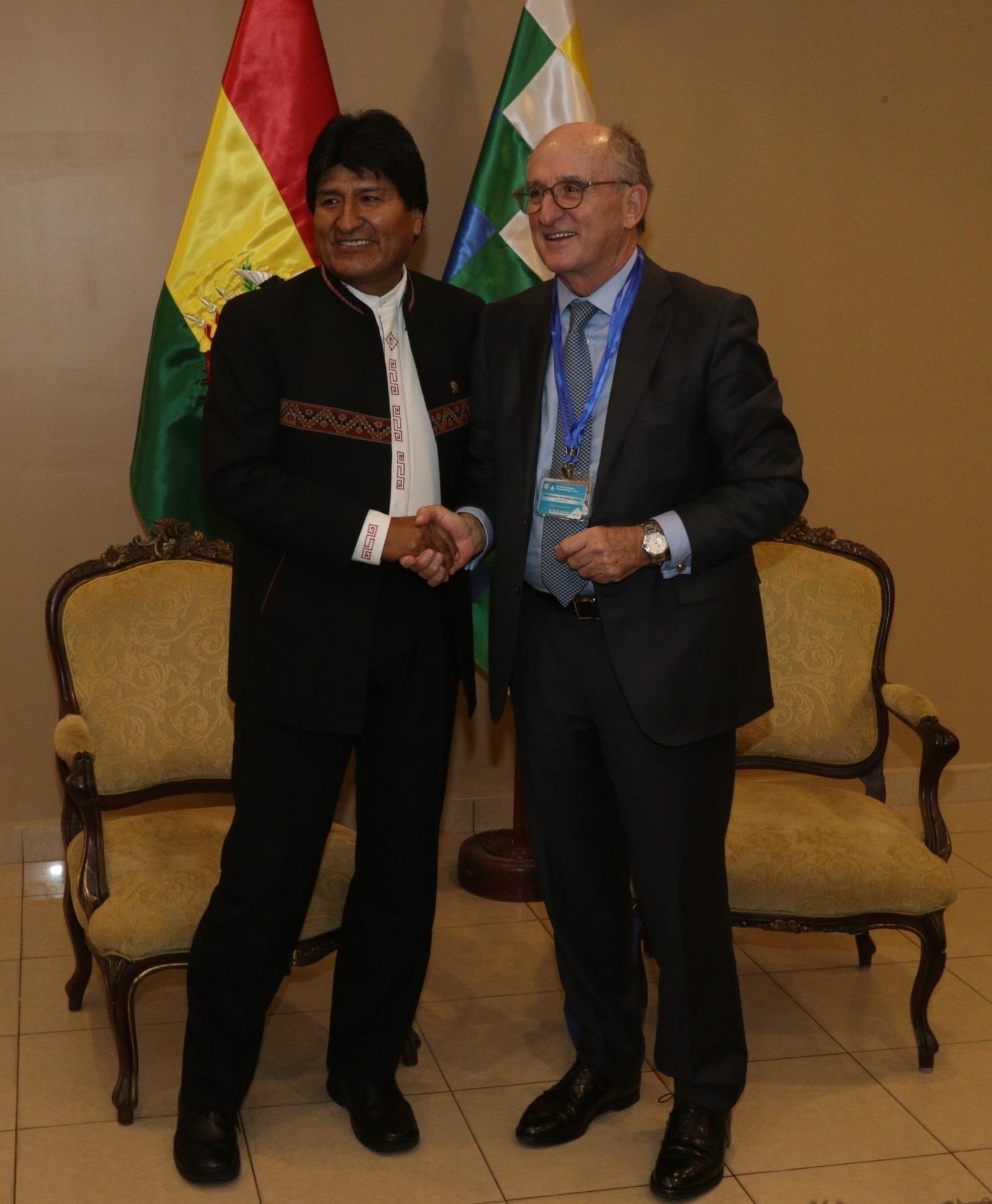 Antonio Brufau con Evo Morales | REPSOL ep antonio brufauevo morales