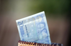 ep archivo   billetes monedas euros euro dinero 20230918135103