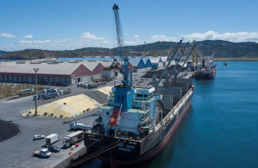 ep archivo   el trafico de puertos del estado en galicia aumenta un 5 en el primer cuatrimestre