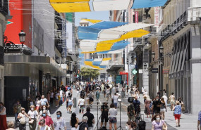 ep archivo   imagen de la calle preciados desde la puerta del sol en madrid espana a 29 de junio de