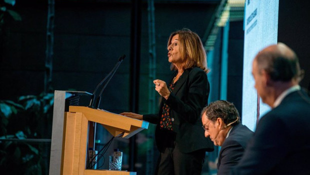 ep archivo   la presidenta de unespa mirenchu del valle interviene en el xxx encuentro del sector
