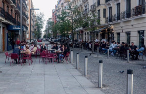 ep archivo   varias personas en la terraza de un bar 20241016092303