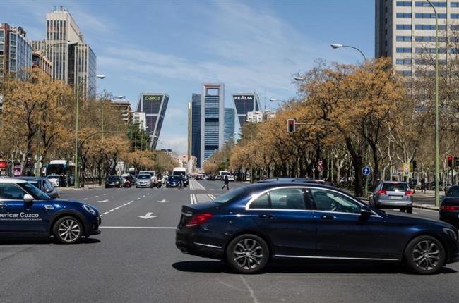ep coches transito castellana trafico contaminacion madrid torres edificios