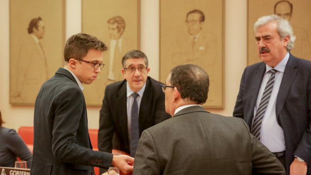 ep el diputado de mas pais inigo errejon 1i y el presidente de la comision constitucional patxi
