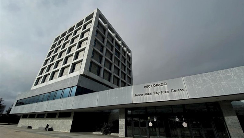 ep fachada exterior del edificio del rectorado de la universidad rey juan carlos urjc