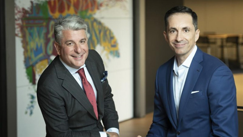 Juan Pedro Moreno, presidente de Accenture España, Portugal e Israel y Pedro Agudo, CEO y cofundador de Pragsis Bidoop. | ACCENTURE ep juan pedro moreno presidente de accenture espana portugal e israel y pedro agudo ceo y cofundador