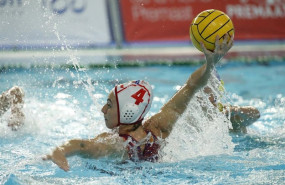 ep la jugadora de waterpolo del cn terrassa bea ortiz