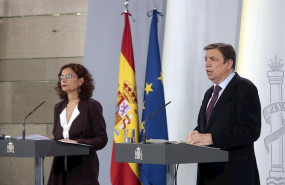 ep la ministra de hacienda y portavoz del gobierno maria jesus montero y el ministro de agricultura