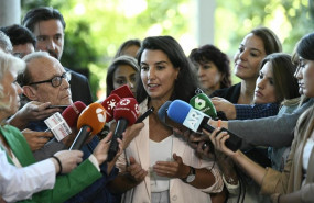 ep la portavoz de vox en la asamblea de madrid rocio monasterio atiende a los medios de comunicacion