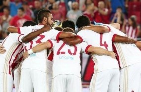 ep olympiacos celebragolla liga griega